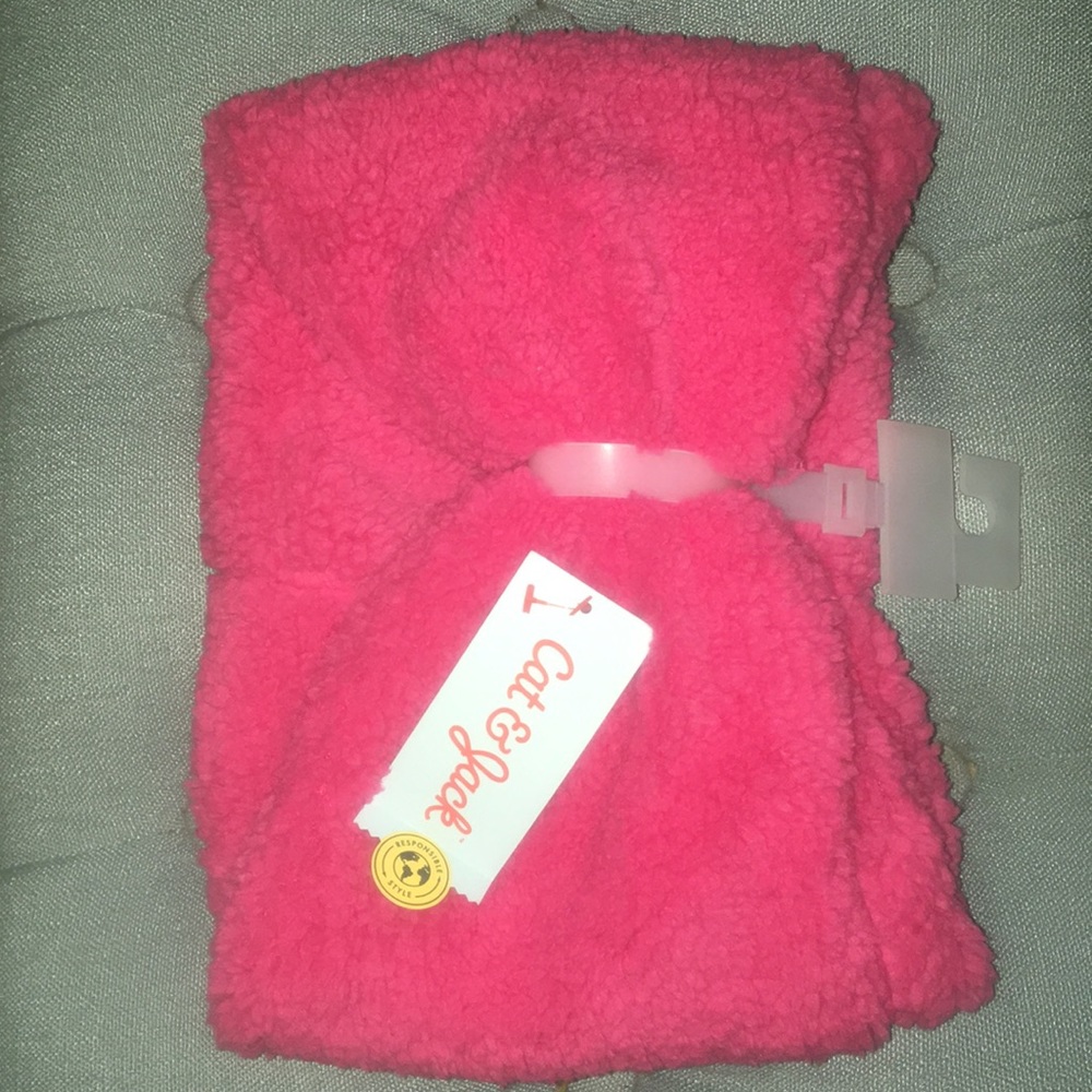 Hot pink neck warmer